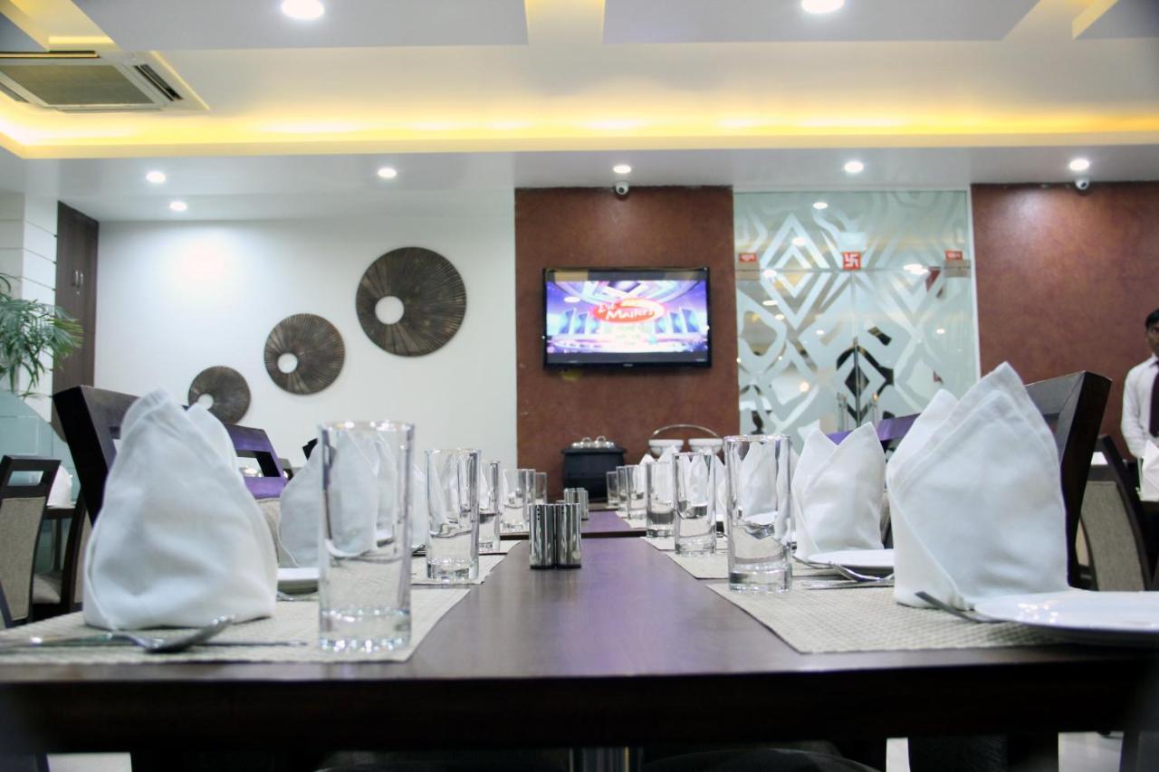 Hotel The Marque מטורה מראה חיצוני תמונה
