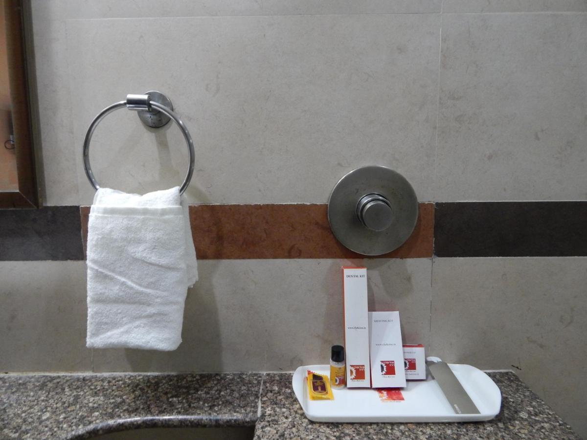 Hotel The Marque מטורה מראה חיצוני תמונה